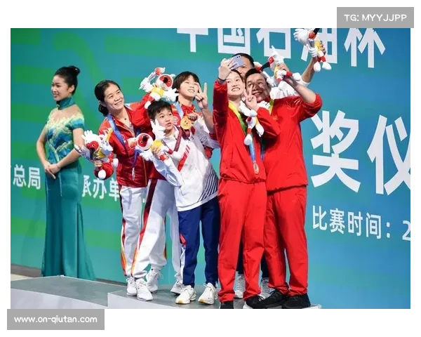 从省队到国际赛场：屈芷欣十年跳水路成就全运奖牌