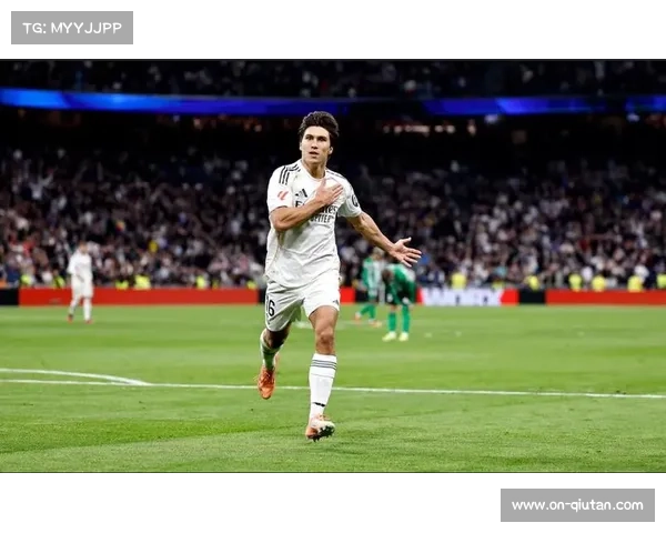 冈萨洛卡斯蒂亚生涯4球成名，皇马青训传奇齐赞其技术全面