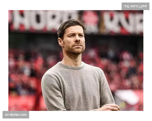 专访：勒沃库森主帅阿隆索谈高位压迫中的“有组织的失控”哲学